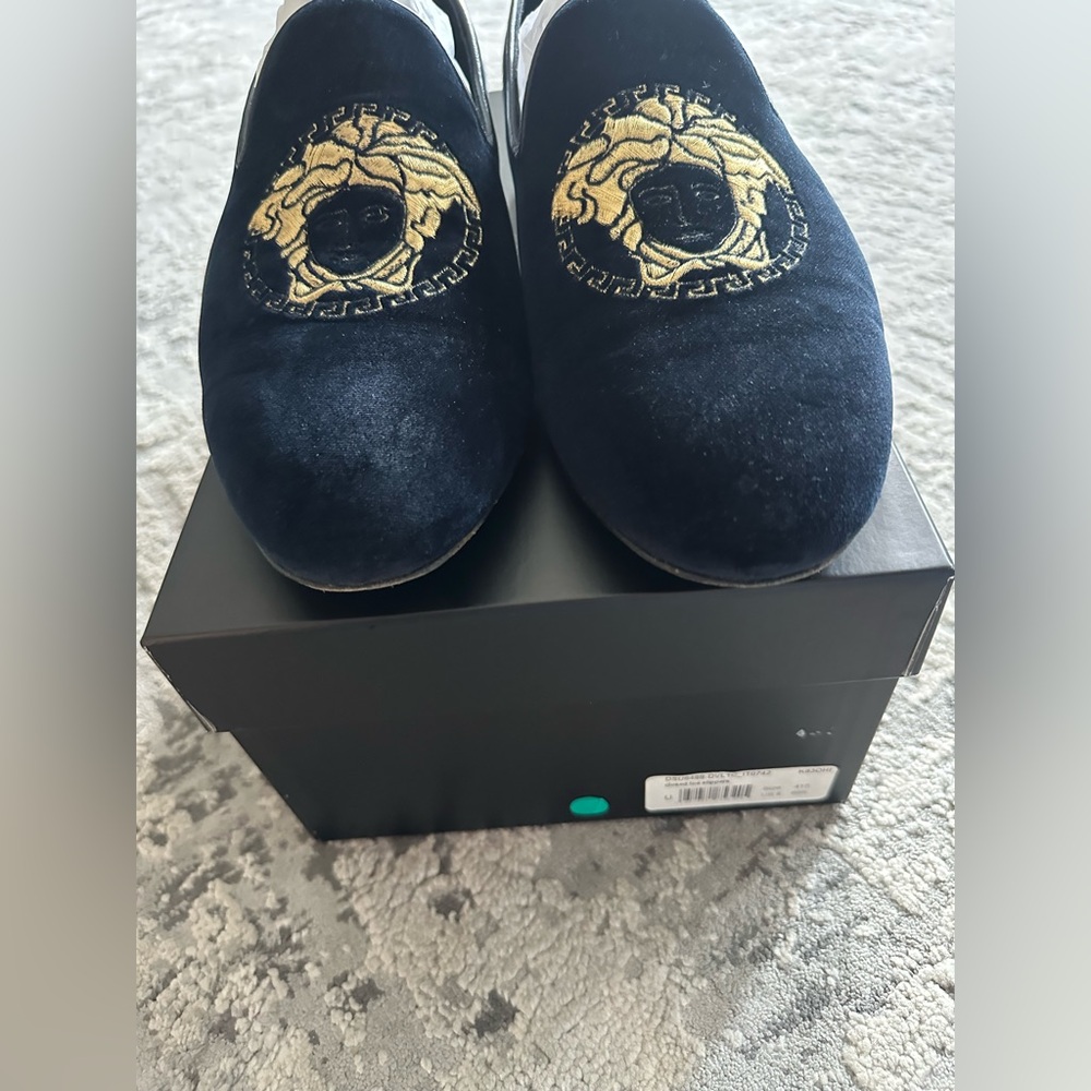 DSU6488 Mens Versace Medusa Head Loafers